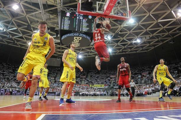 其中一次低 其中一次低