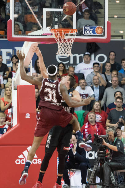 为前场多次 为前场多次